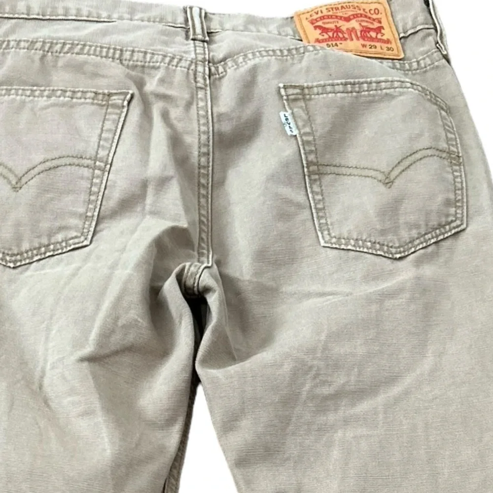 Levi's Men's Khaki Jeans Size 29x30‎ Beige Straight Fit 5-Pocket Design